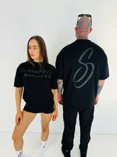 Load image into Gallery viewer, BOLD BLACK TEE